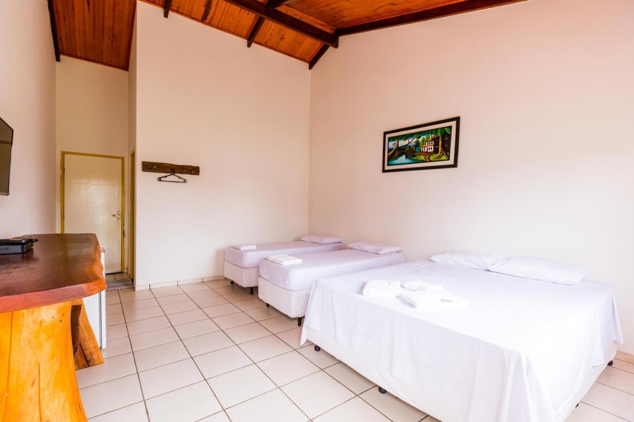 Hotel Fazenda Serra Da Irara Корумба-ді-Ґояс Екстер'єр фото